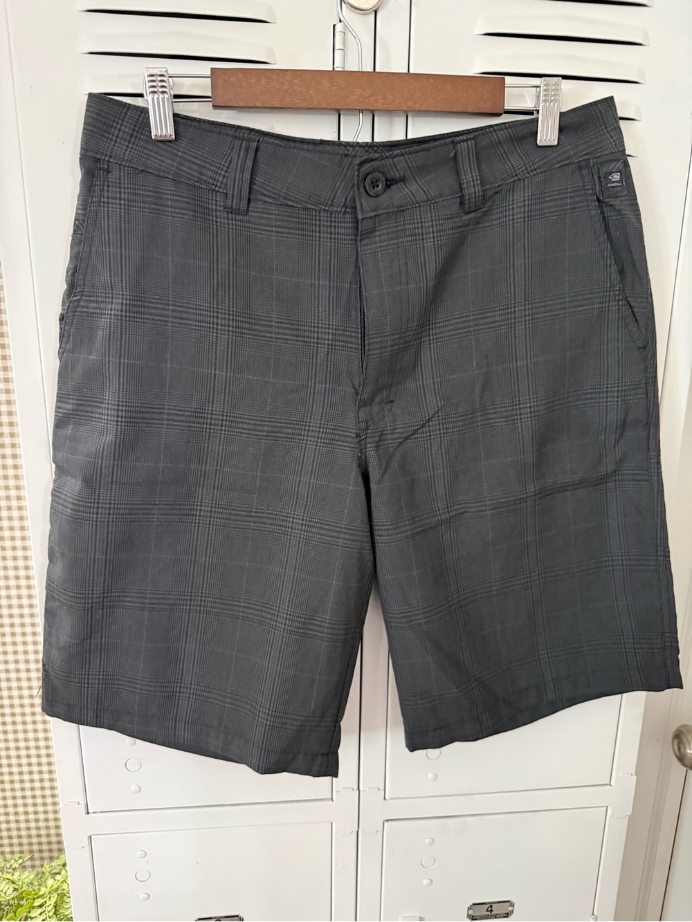 O'Neill Charcoal Plaid Flat-Front Men's Shorts